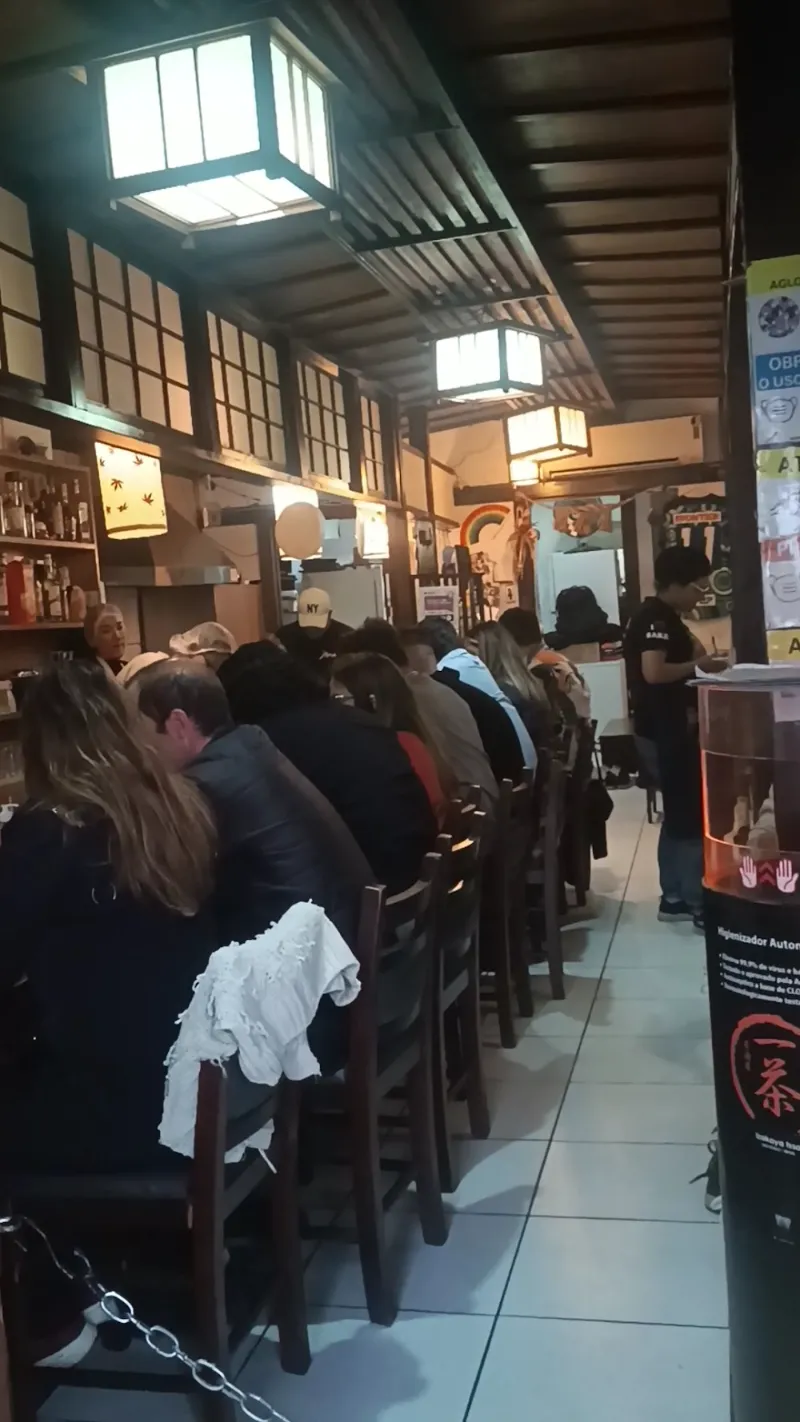 Salão — Izakaya Issa