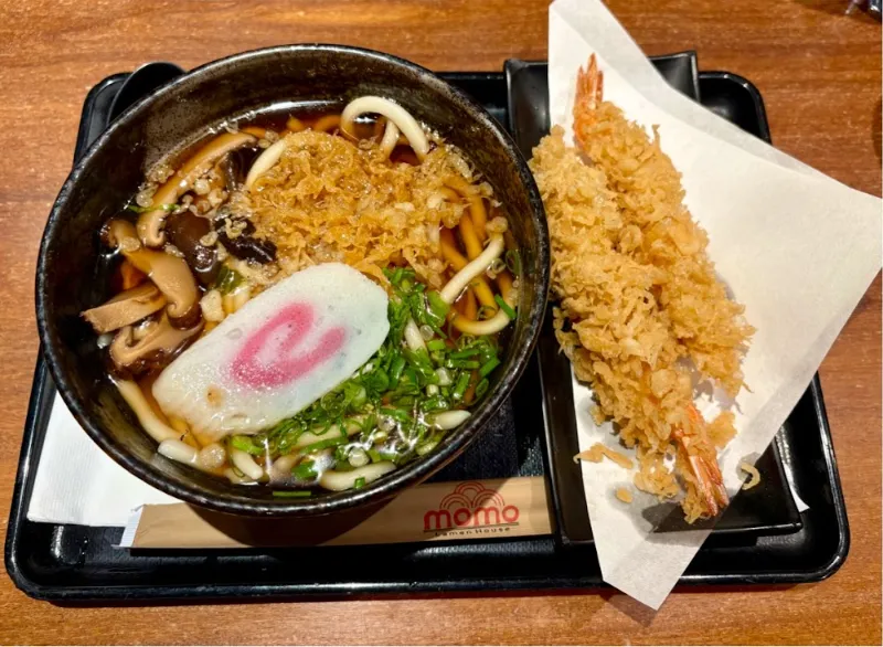 Foto de prato — Momo Lamen