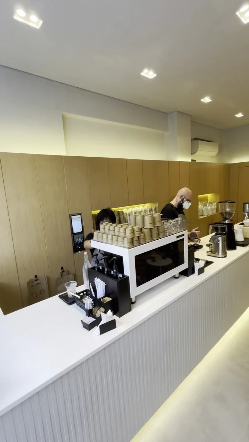 Balcão — The Coffee Liberdade
