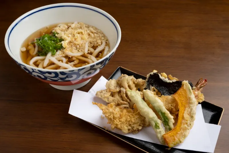 Foto de prato — Udon Jinbei